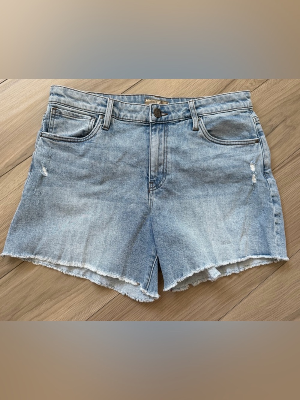 Light Wash Denim Women’s Shorts - Casual Frayed Hem